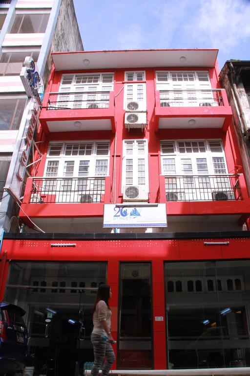 יאנגון 20Th Street Hostel מראה חיצוני תמונה