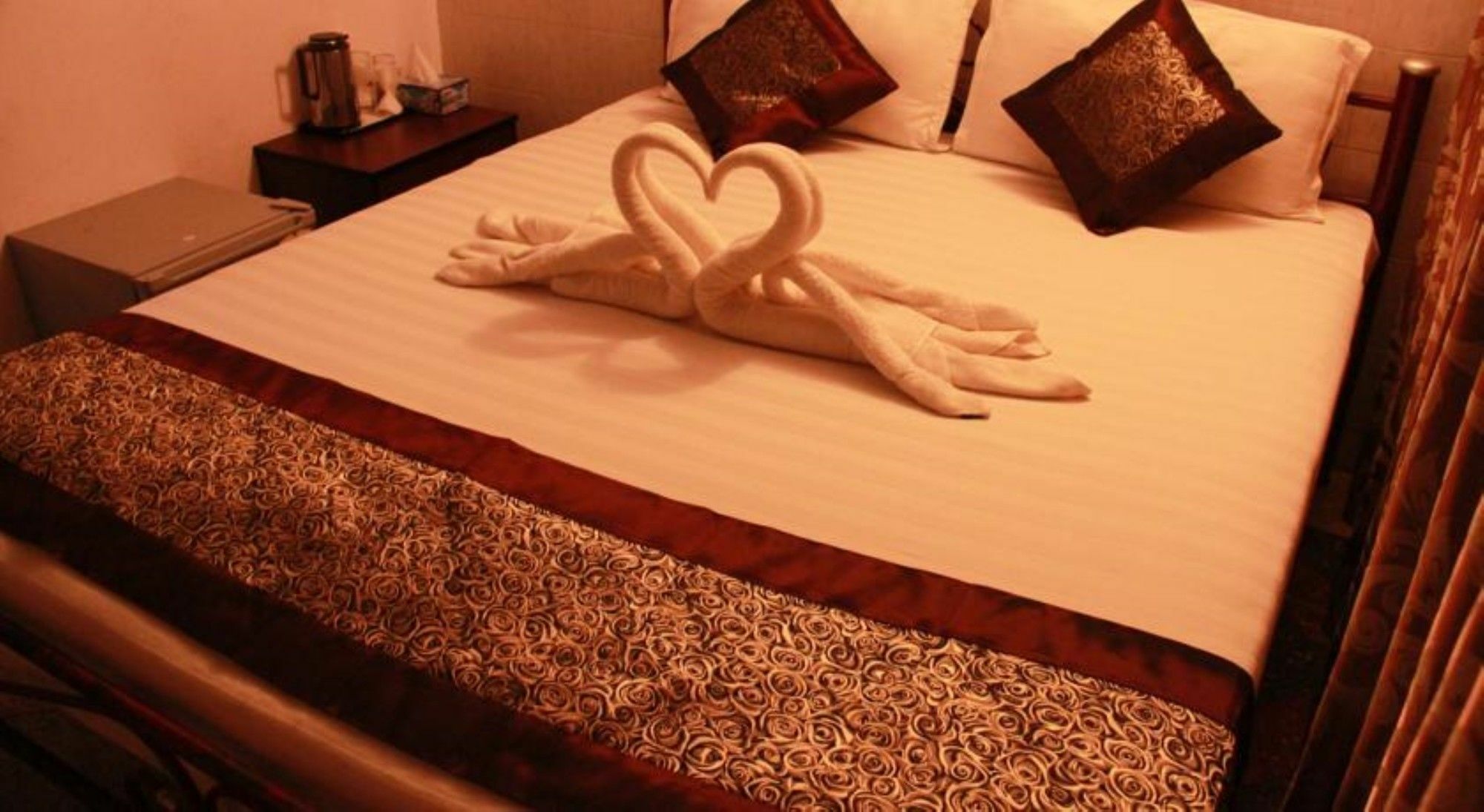 יאנגון 20Th Street Hostel מראה חיצוני תמונה