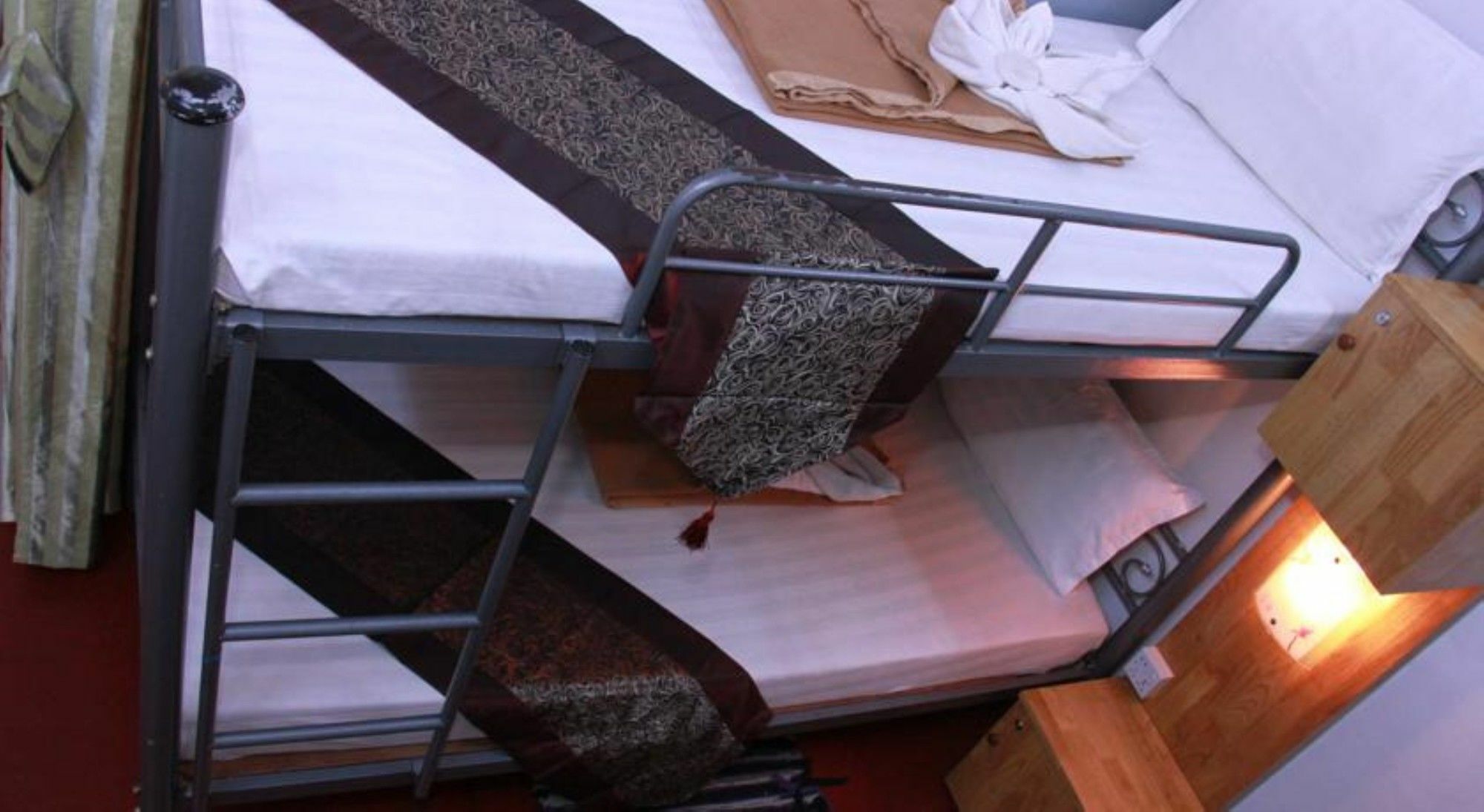 יאנגון 20Th Street Hostel מראה חיצוני תמונה